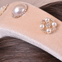 Lynne Vintage Style Headband
					