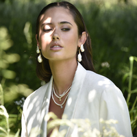 Alaire Austrian Zircon Freshwater Pearl Necklace (Silver)
					