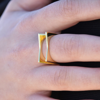 Leontine Artisan Sculpture Frame Open Ring
					