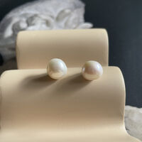 Bay Baroque Pearl Stud Earrings (Imperfect No.6)
