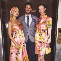 Drama Luxury Oversized Pearl Square Earring (Single Piece)
					