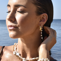 Avalynn Classic Hoop Earrings (Gold)