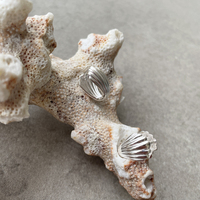 Esmarie Twin Clam Huggie Earrings (Silver)