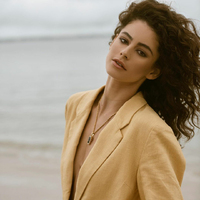 De Vivre Noir Pendant Necklace 
					