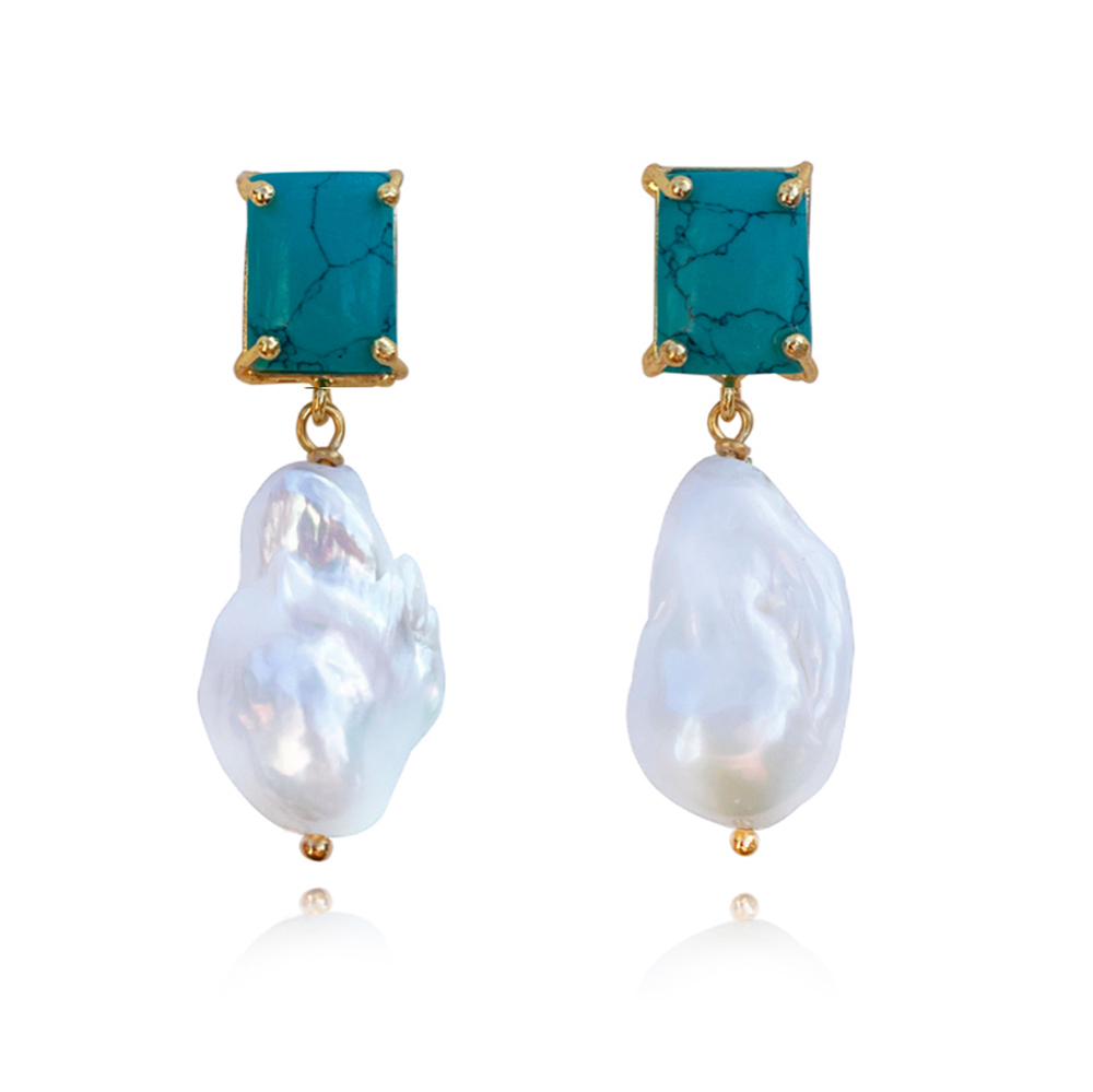 Half Hoop Pearl Earrings | Modern Elegance & Timeless Pearls | by Pearly Girls