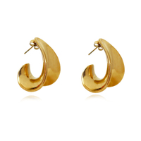 Damaris Chunky Curve Earrings (Gold)