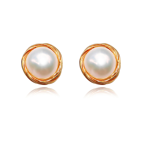 Jarica Wired Freshwater Pearl Stud Earrings